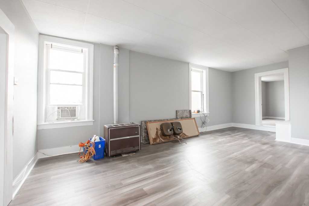 4973 King Street - Photo 3 of 15