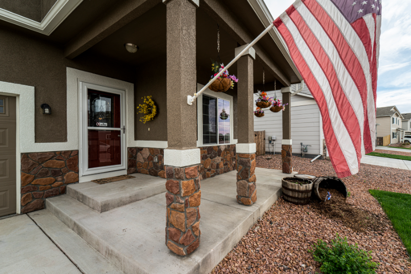 9711 Desert Lily Cir - Photo 3 of 50