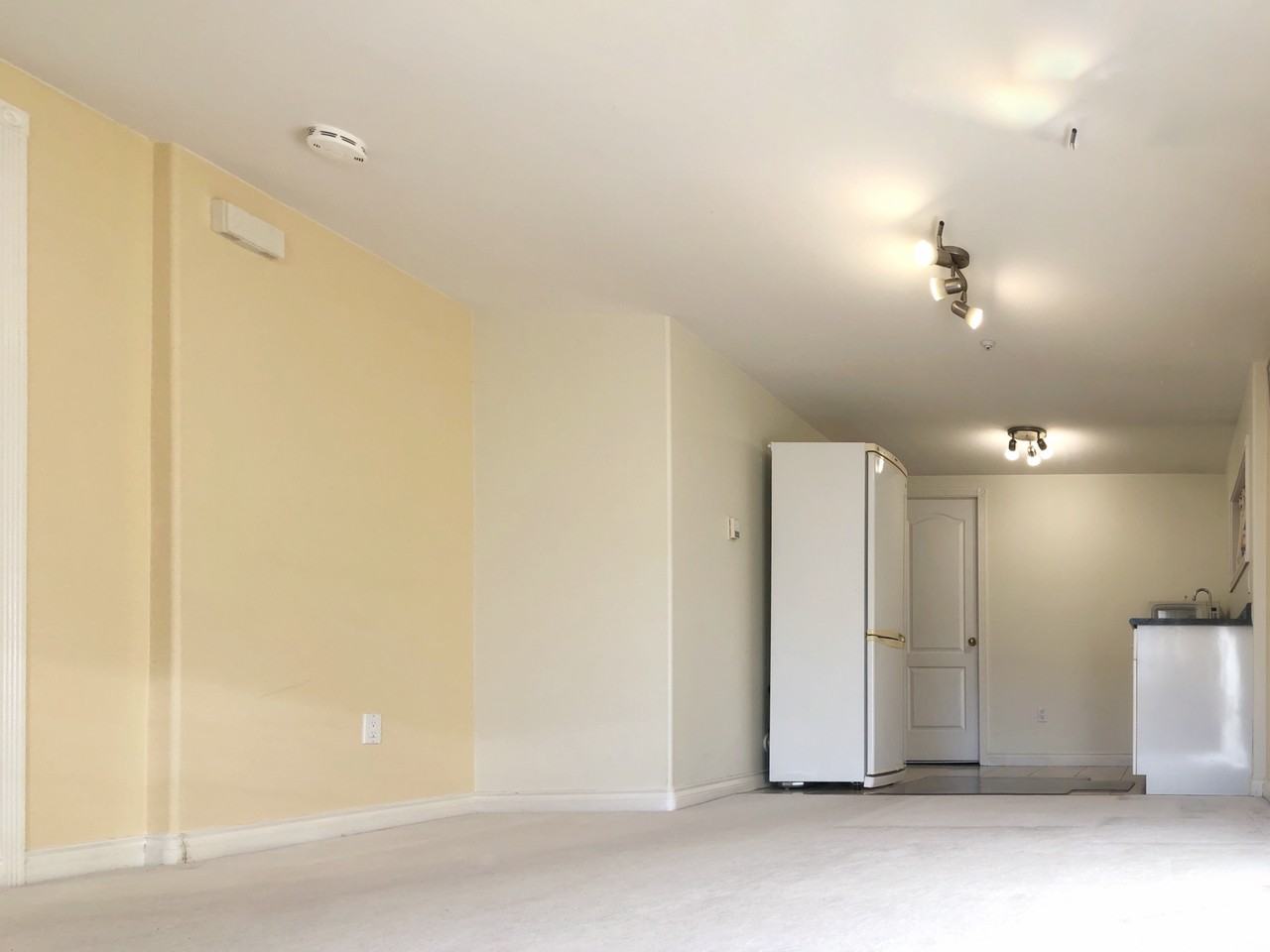 2986 East 43rd Avenue - Photo 2 of 14