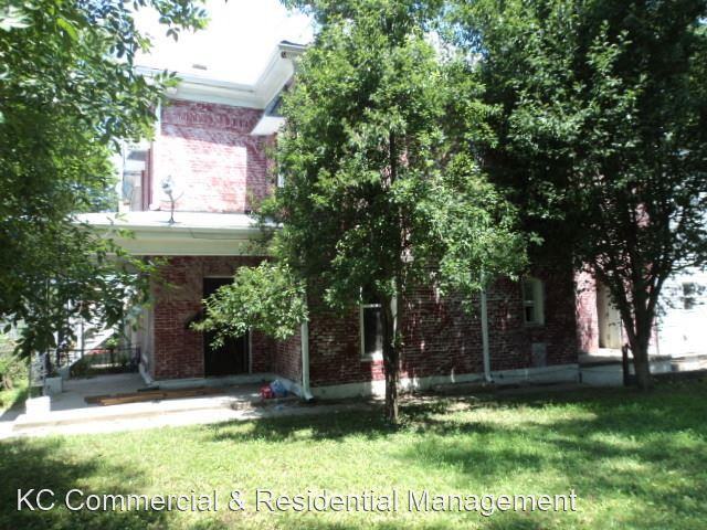 719 Indiana Ave - Photo 3 of 21