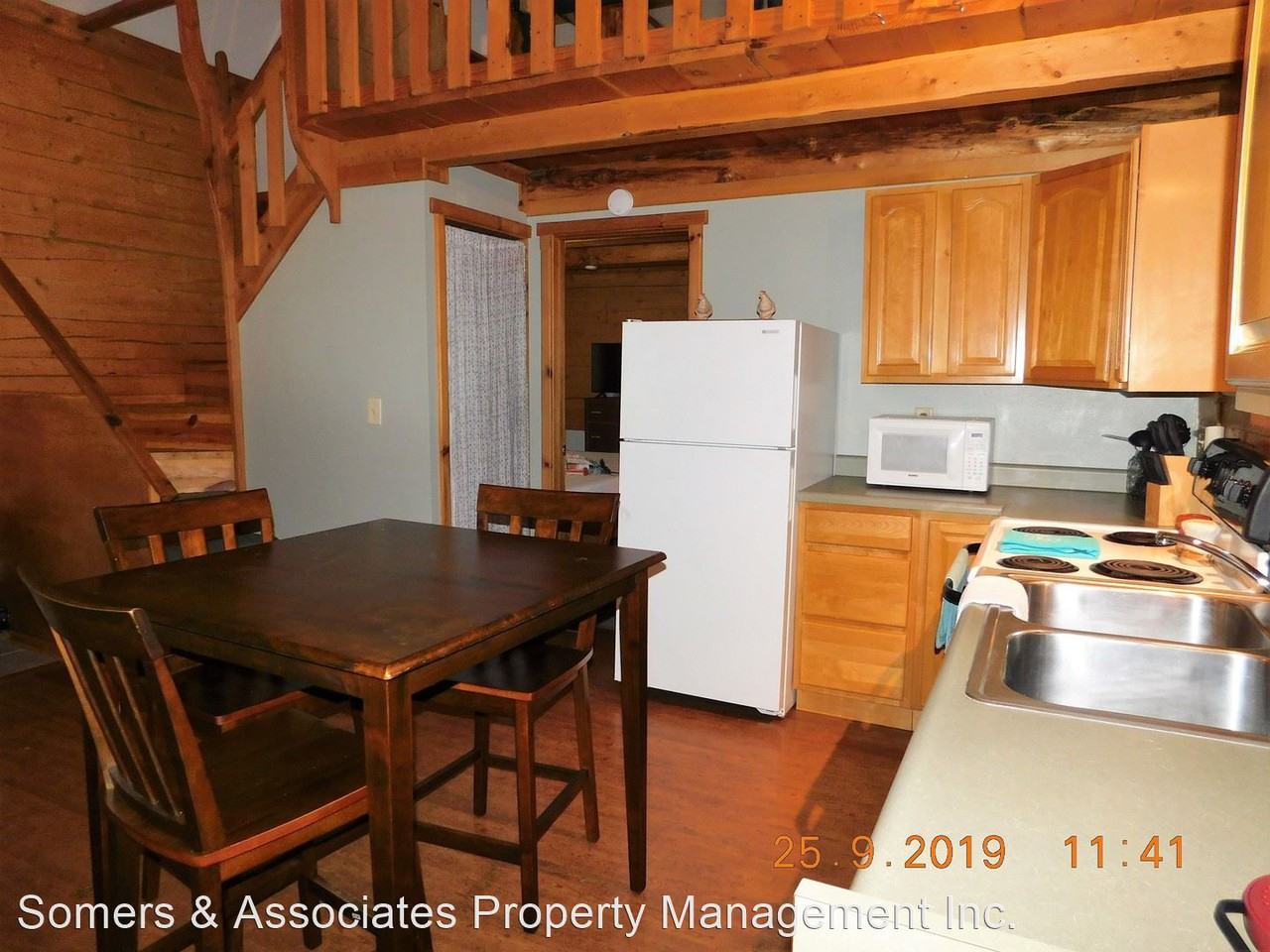 915 Graham Ln - Photo 3 of 15