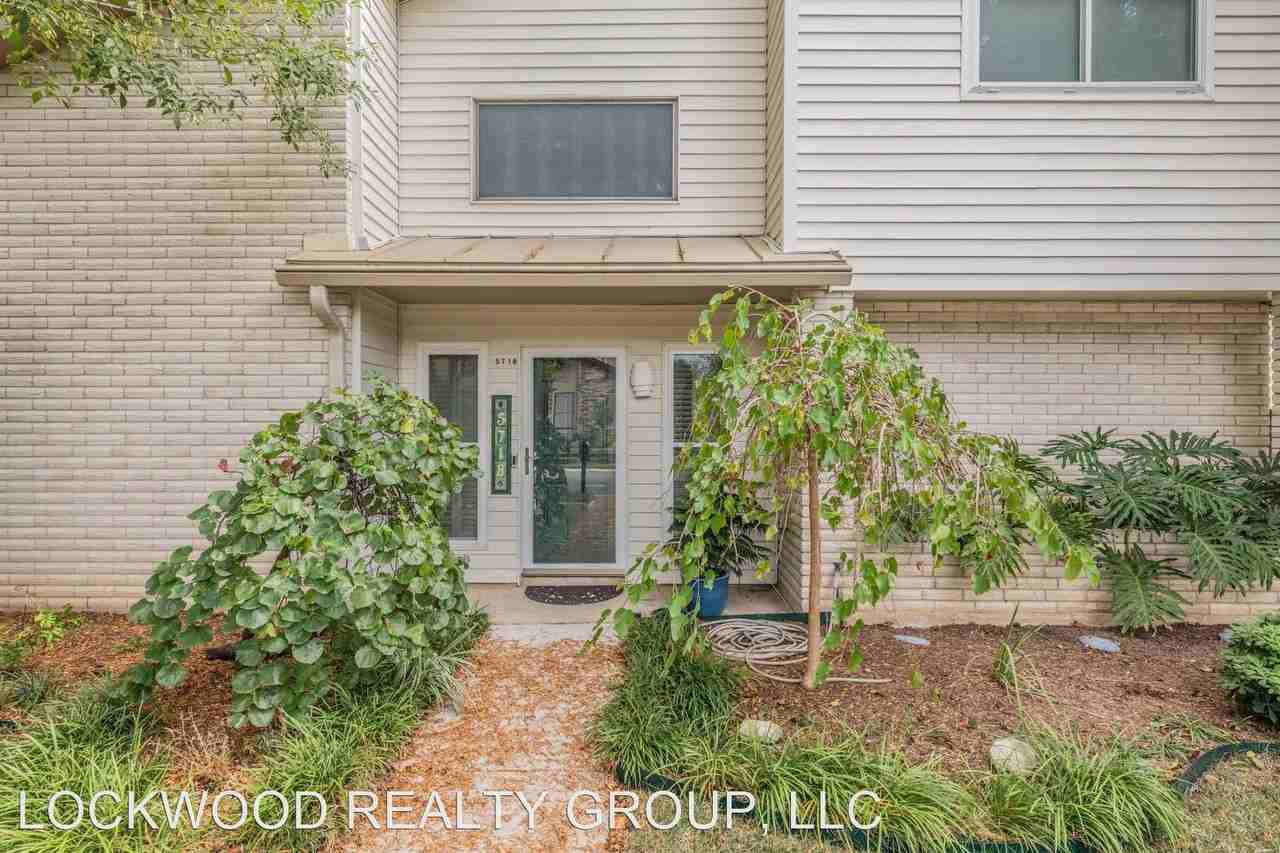 5718 Larkdale Dr - Photo 3 of 46