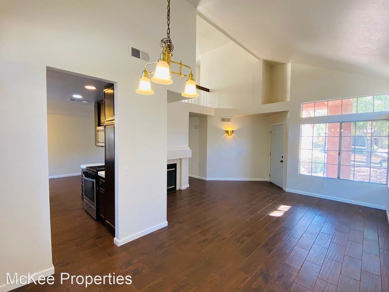 2107 Waterside Dr - Photo 3 of 15