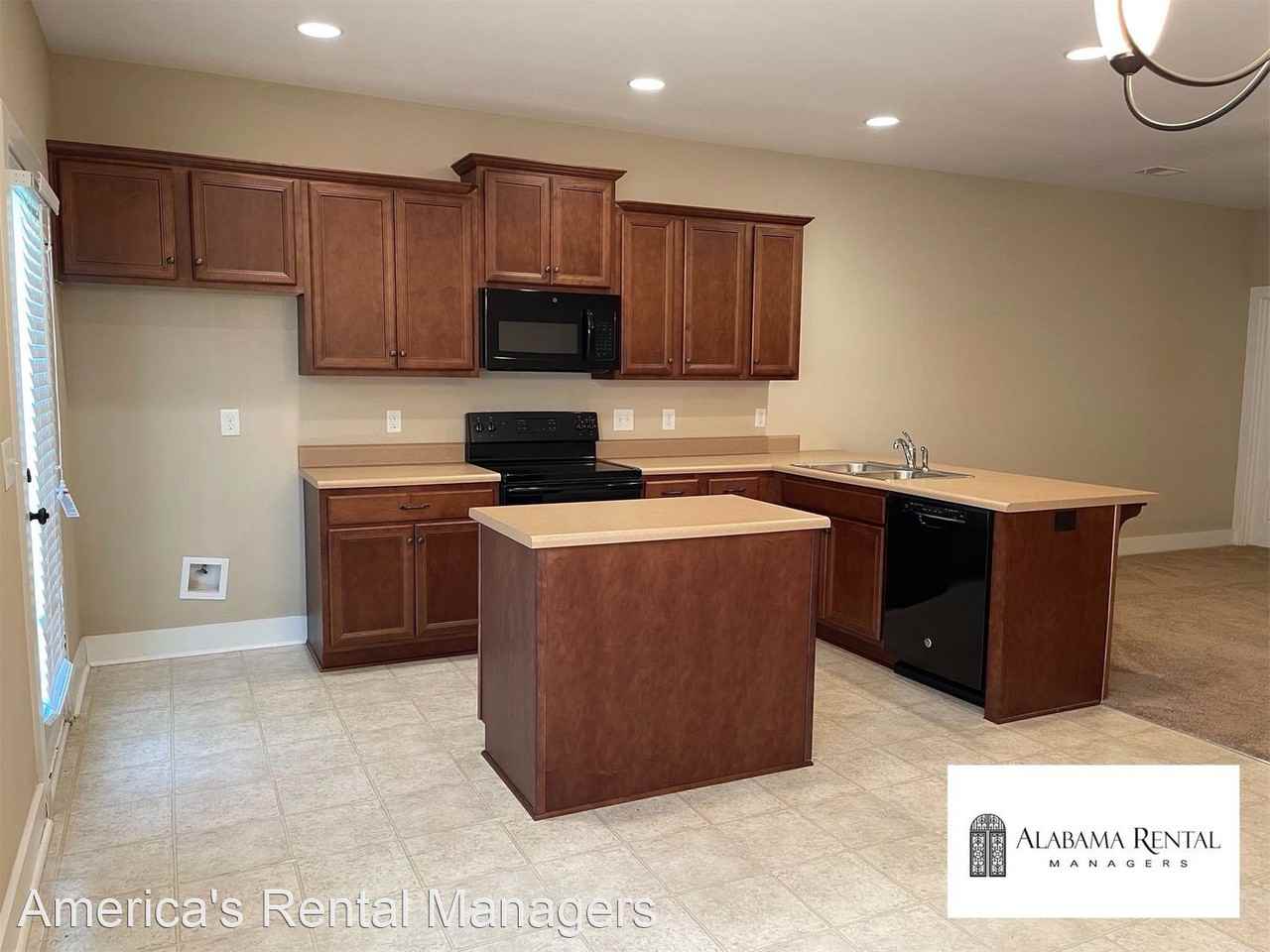 358 Gowins Dr - Photo 3 of 18