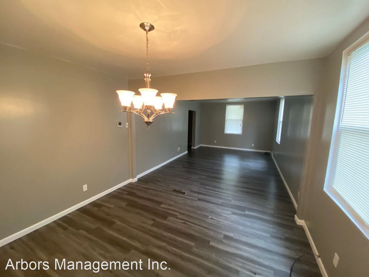 46 46 South Main Street - Photo 3 of 12