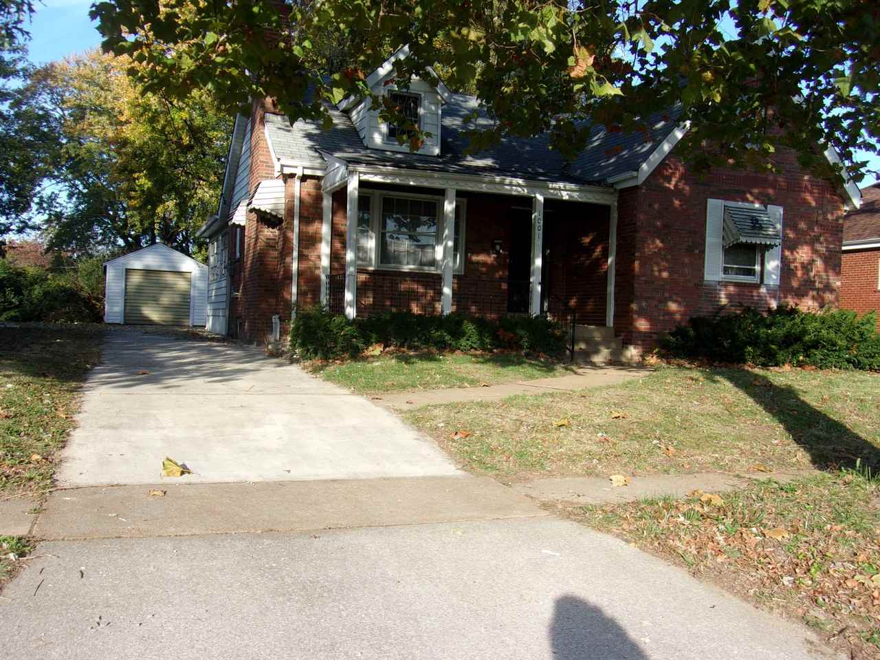 10019 Diamond Dr - Photo 2 of 24