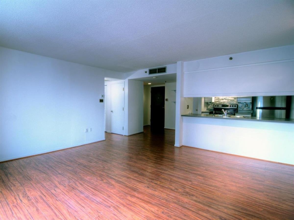 1625 Av Lincoln #1803