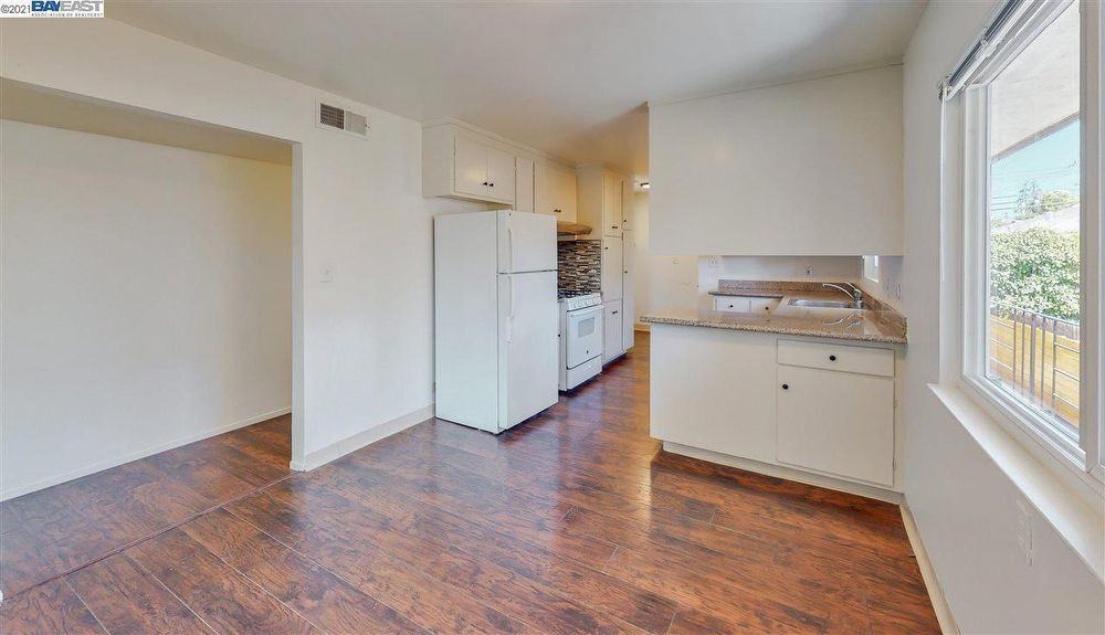 3321 3321 64th Avenue Place - 3 - Photo 3 of 13