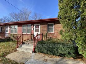 3310 Se 5th St - Photo 1 of 1