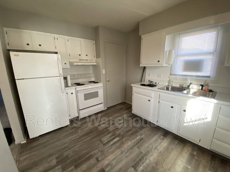 3310 Se 5th St - Photo 6 of 10