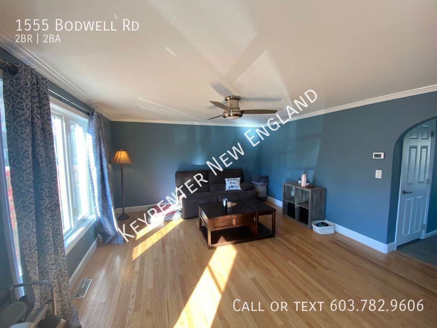 1555 Bodwell Rd - Photo 2 of 18