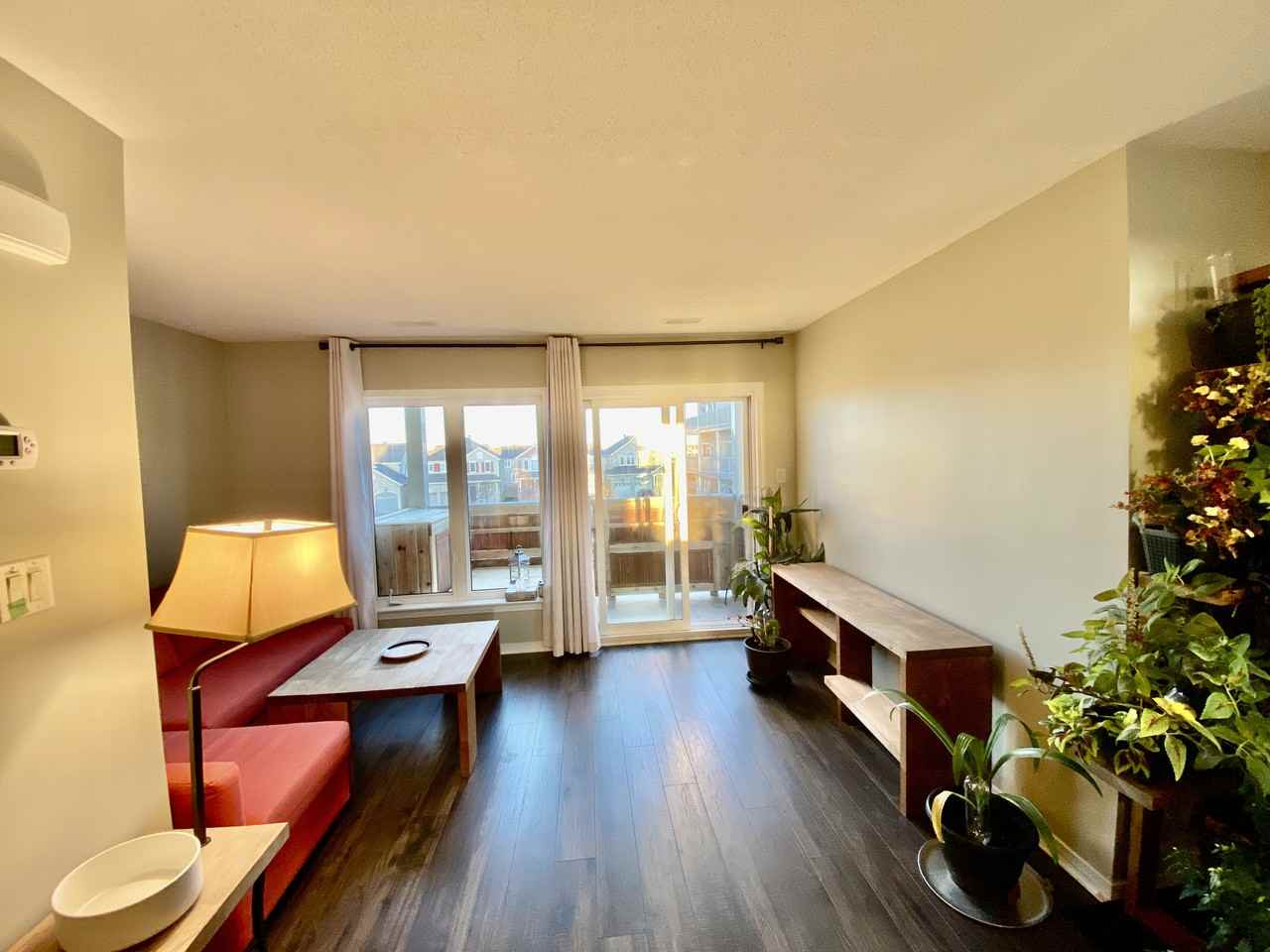 216 Shanly Private - Photo 3 of 23