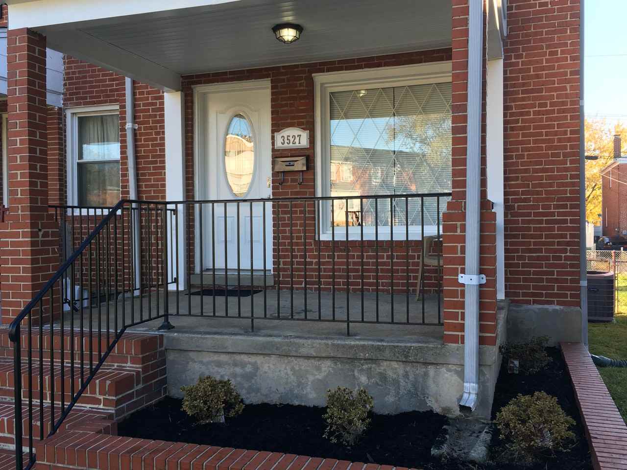 3527 Dunhaven Rd - Photo 2 of 20