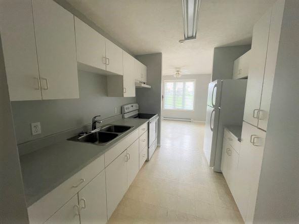 112 Rue Yvon #12 - Photo 2 of 10