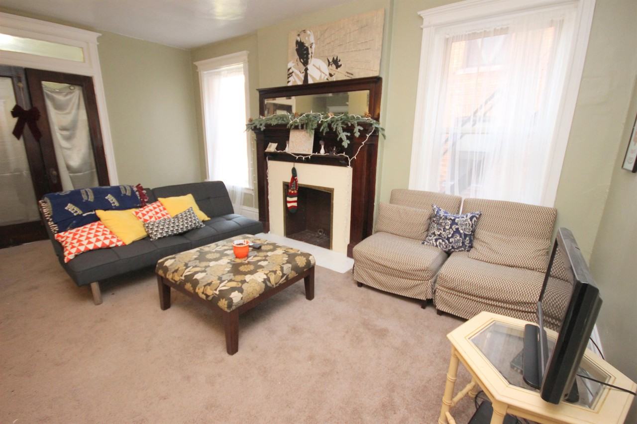 331 MELWOOD AVENUEAPT 1 #331-01 - Photo 3 of 9