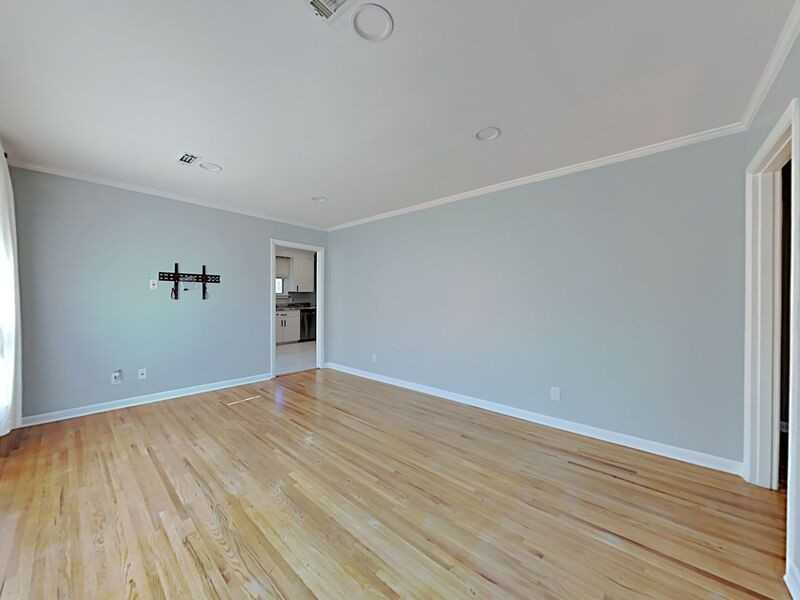 2702 Nodyne Dr - Photo 3 of 22