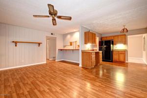 featured image of River Oaks Lane #1