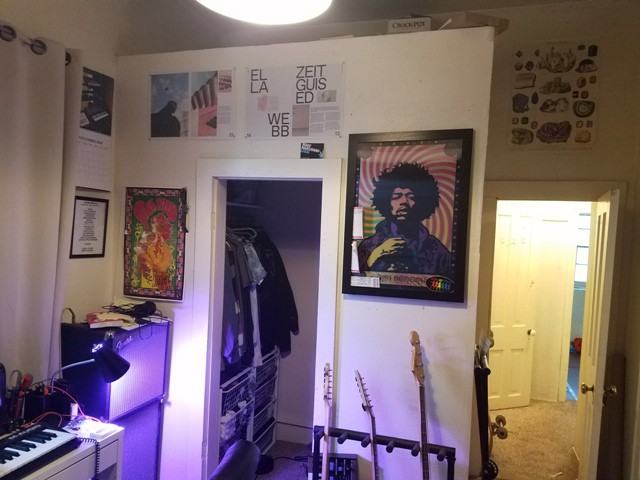 1004 Marine St #E - Photo 6 of 12