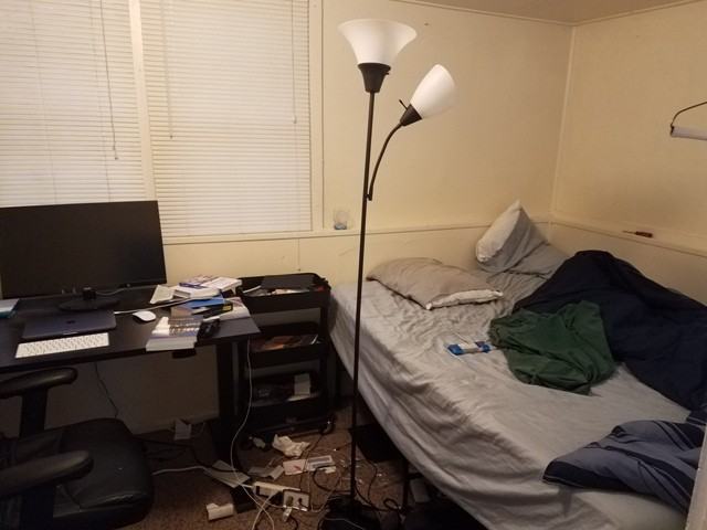 1004 Marine St #E - Photo 7 of 12