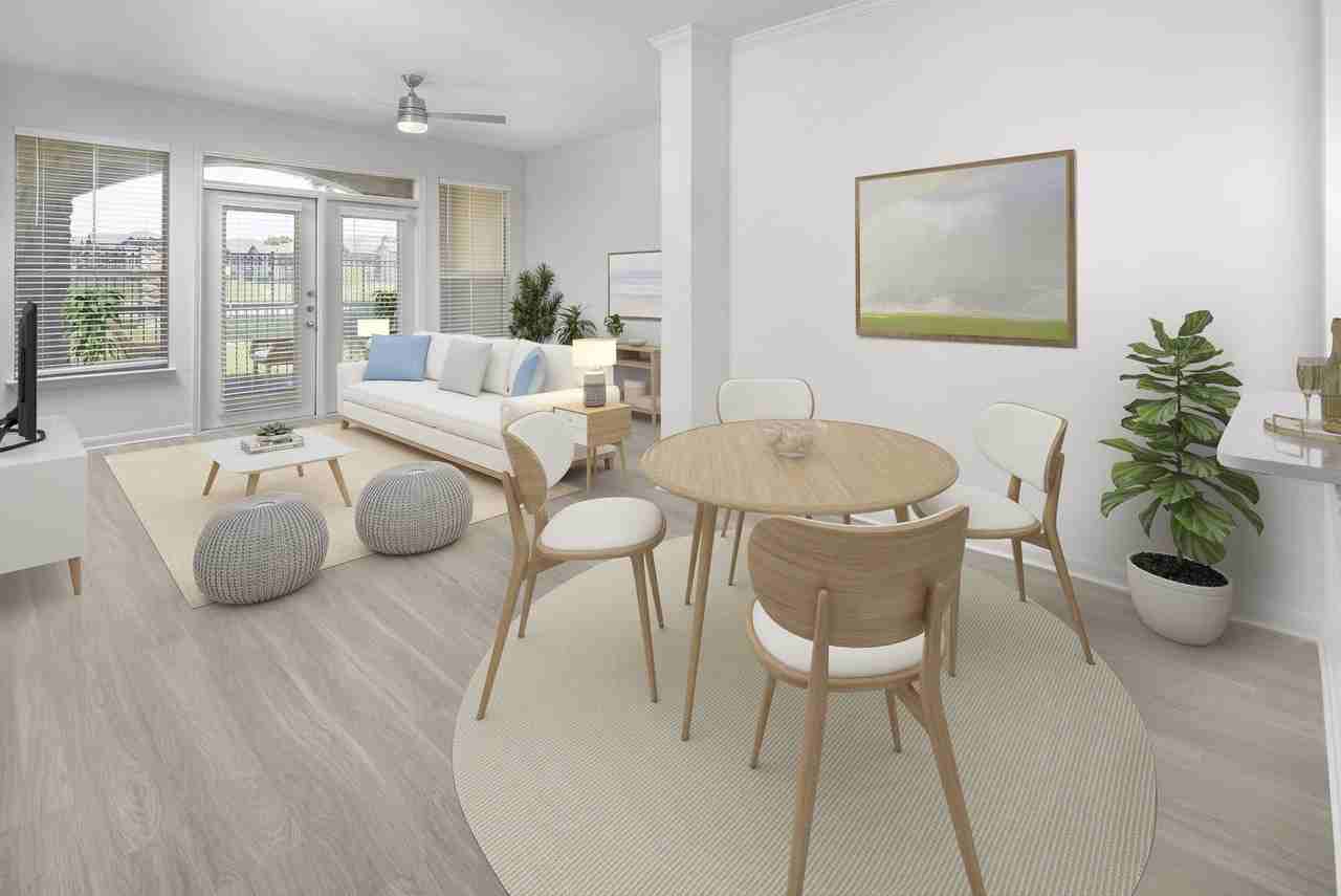 Camden Huntingdon - Photo 4 of 31