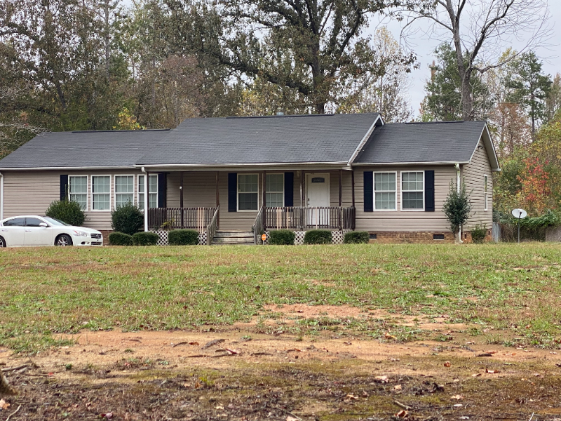 320 Cedar Ridge Rd - Photo 2 of 10