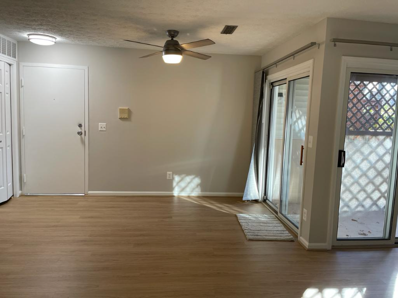 1300 Cedarwood Dr - Photo 3 of 34