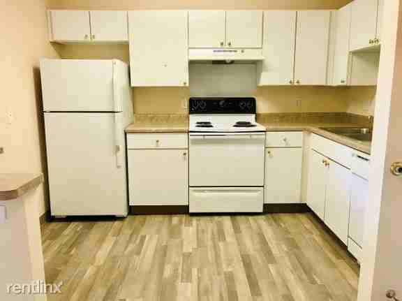 Bayberry Farms Village Apartments 2520 56th St Sw, Wyoming, MI 49418