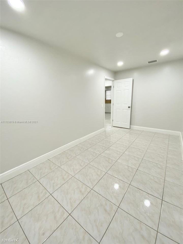 160 Nw 62nd St #4 - Photo 2 of 9