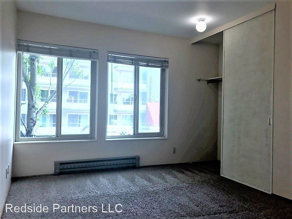 University District Heights - Photo 3 of 17