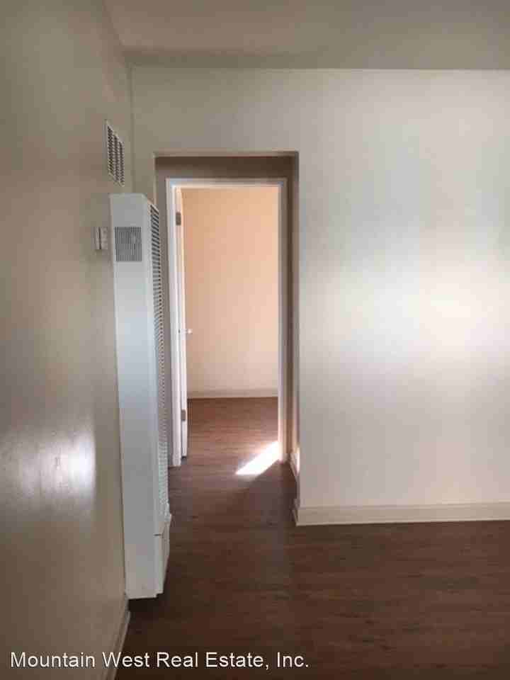 Edward Arms Apts - Photo 2 of 8