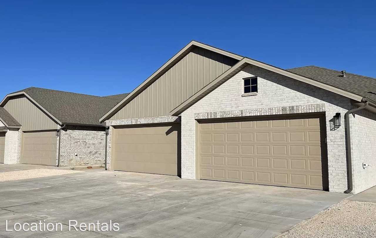 5704 Lehigh St - Photo 2 of 10