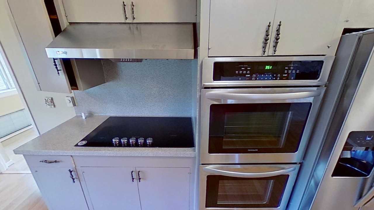 Spacious Columbia City home near Hitt's Hill Park - Photo 6 of 21