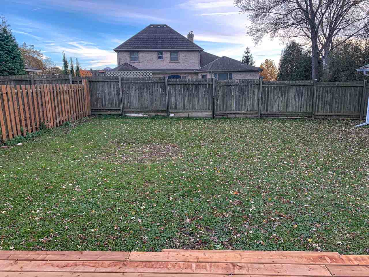 299 Erieview Drive - Photo 3 of 11