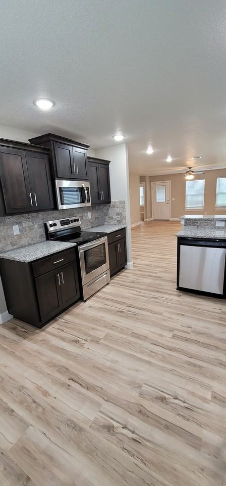 2410 S Jackson Ave - Photo 2 of 17