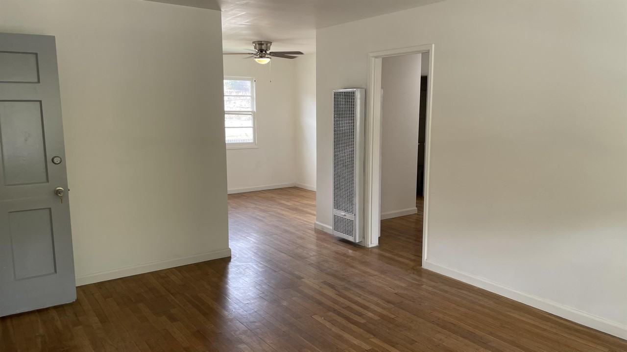 2461 Silver Lake Blvd #2461D - Photo 6 of 42