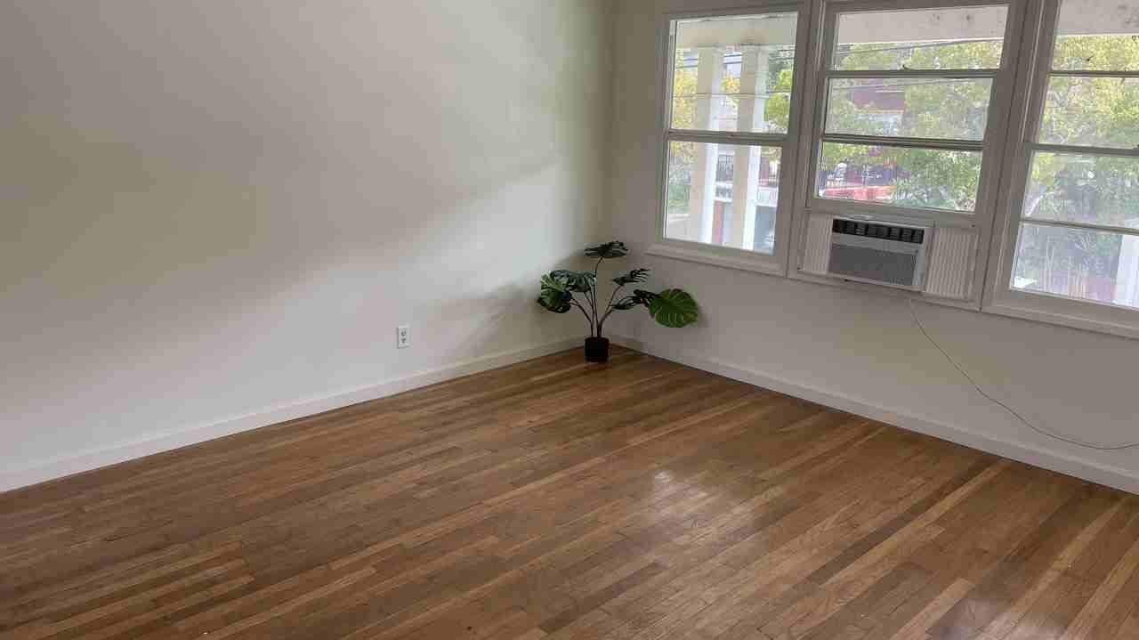 2461 Silver Lake Blvd #2461D - Photo 7 of 42