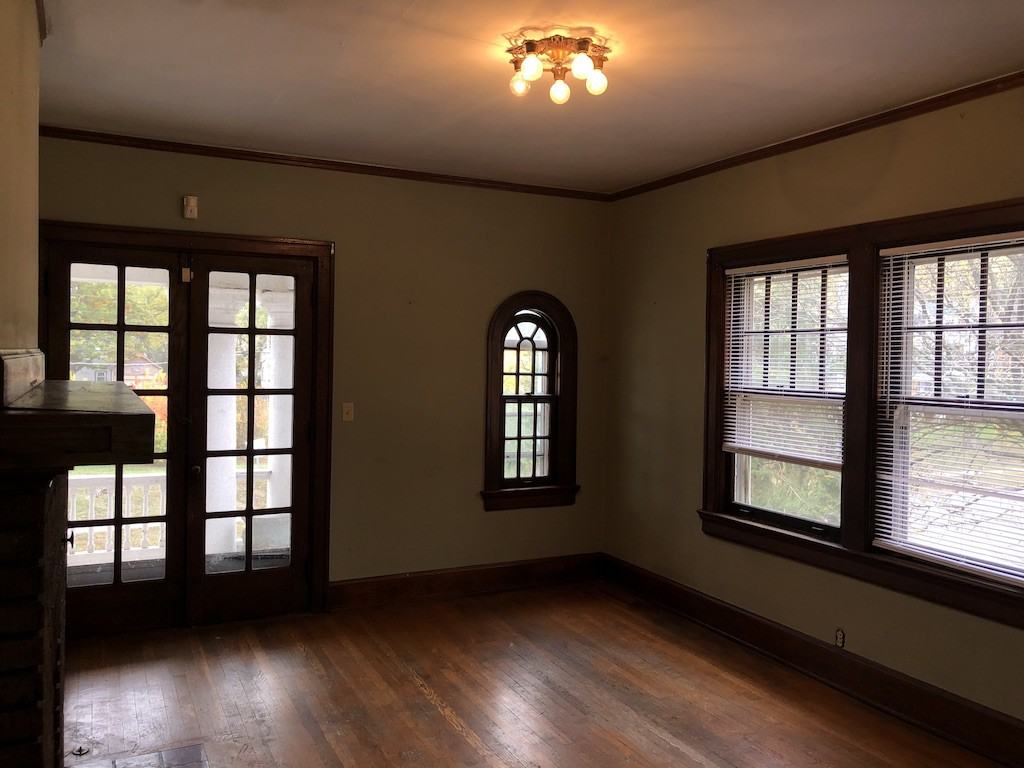 605 Forest Ave #605 - Photo 7 of 26
