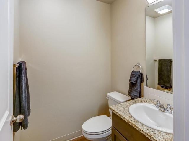 210 Carriage Lane North - Photo 6 of 15