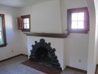 1710 Spring St - Photo 2 of 4