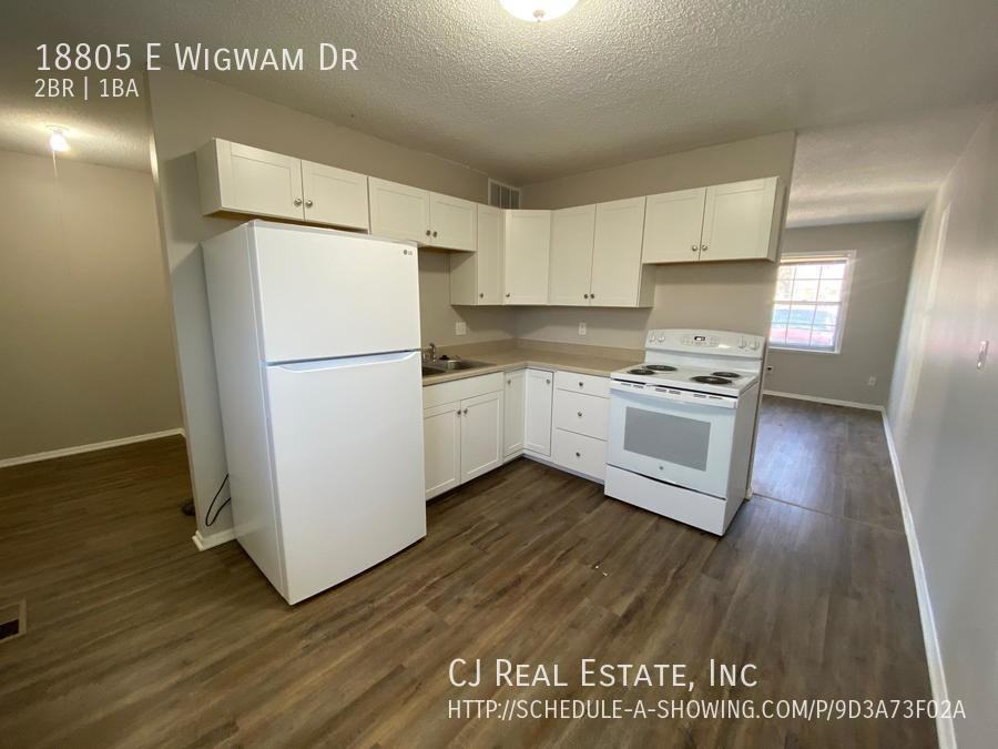 18805 E Wigwam Dr - Photo 2 of 9