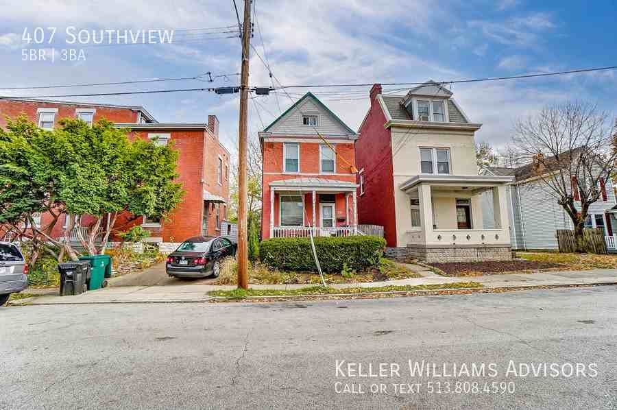 407 Southview Ave - Photo 3 of 46
