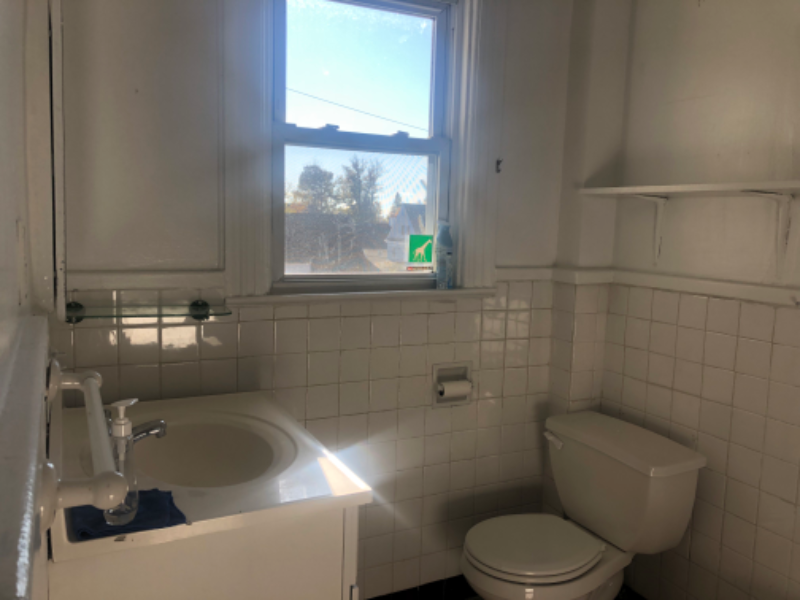 175 Centre Ave #2ndFL - Photo 3 of 4