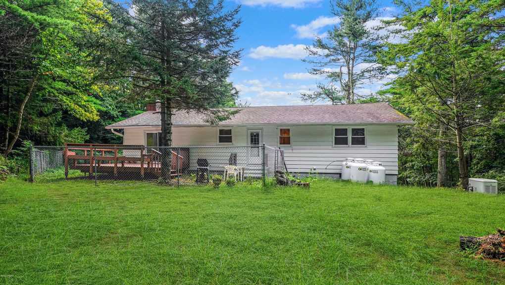 129 Milford Heights Ter #1 - Photo 3 of 14