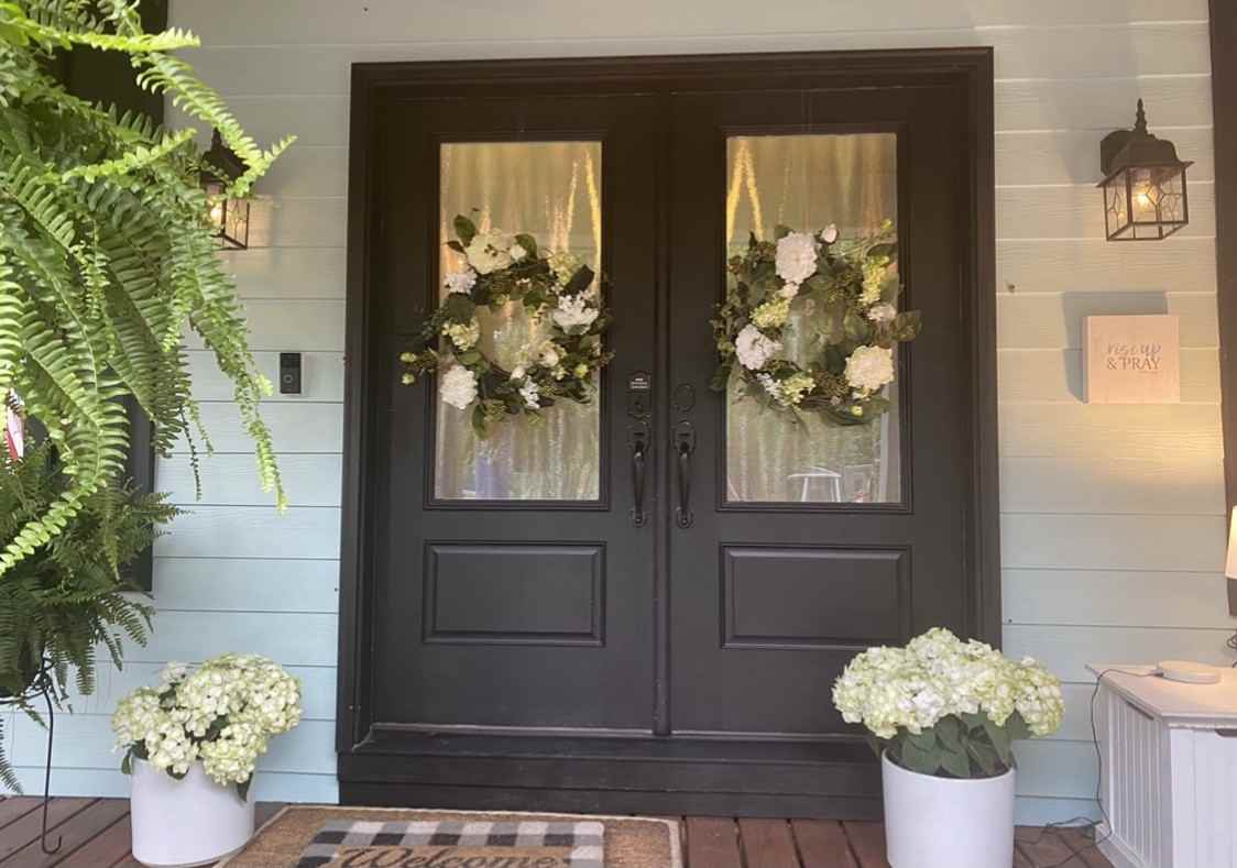 810 Hampton Ave - Photo 3 of 27