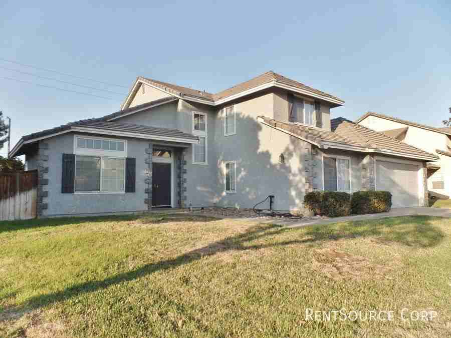 2813 Sandstone Ct - Photo 3 of 49
