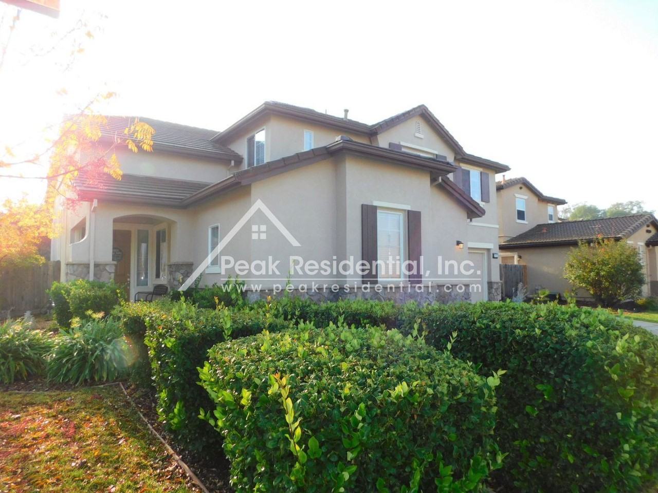 301 Charnwood Ct - Photo 3 of 3