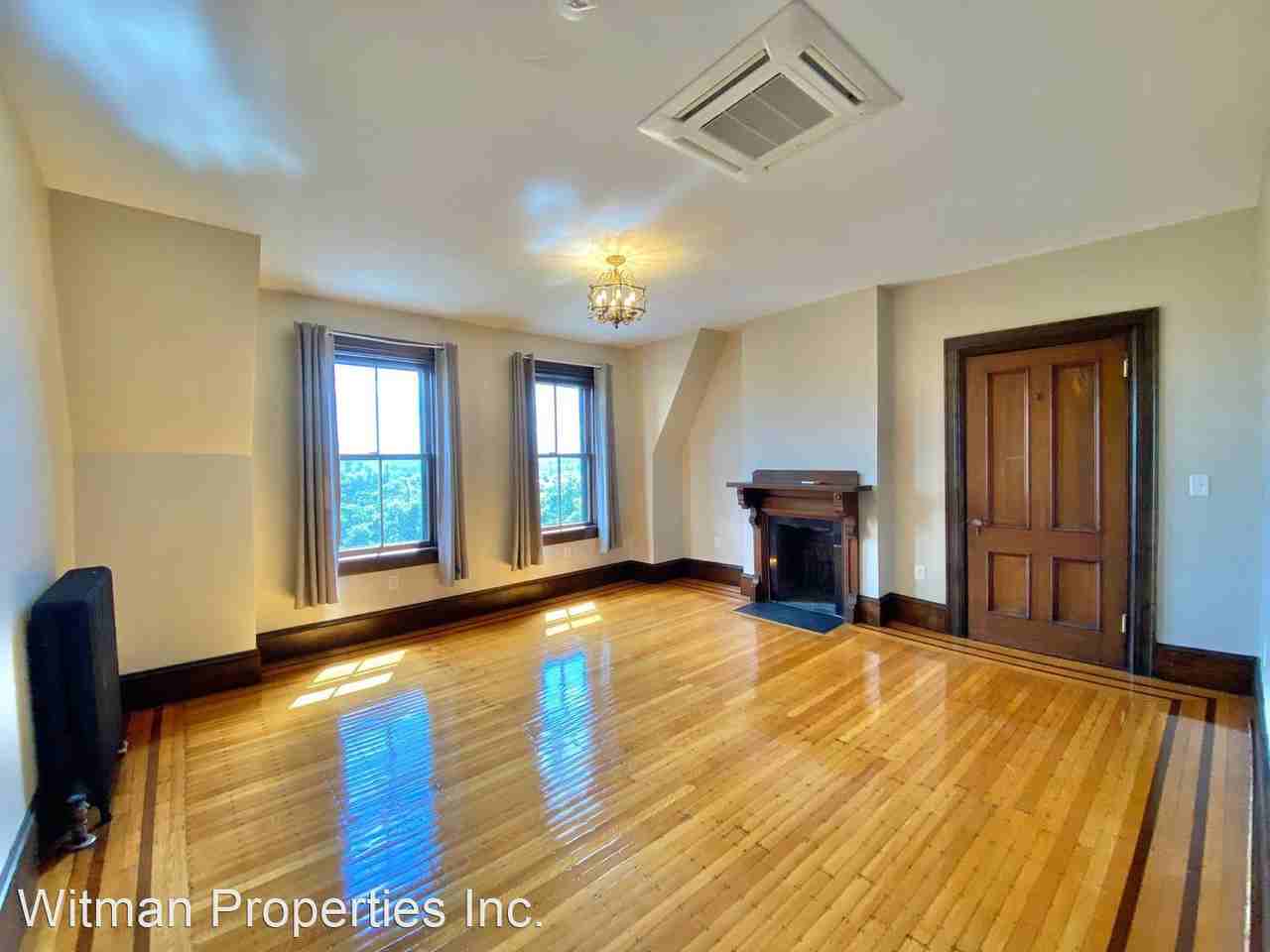 220 Maple St. - Photo 2 of 10