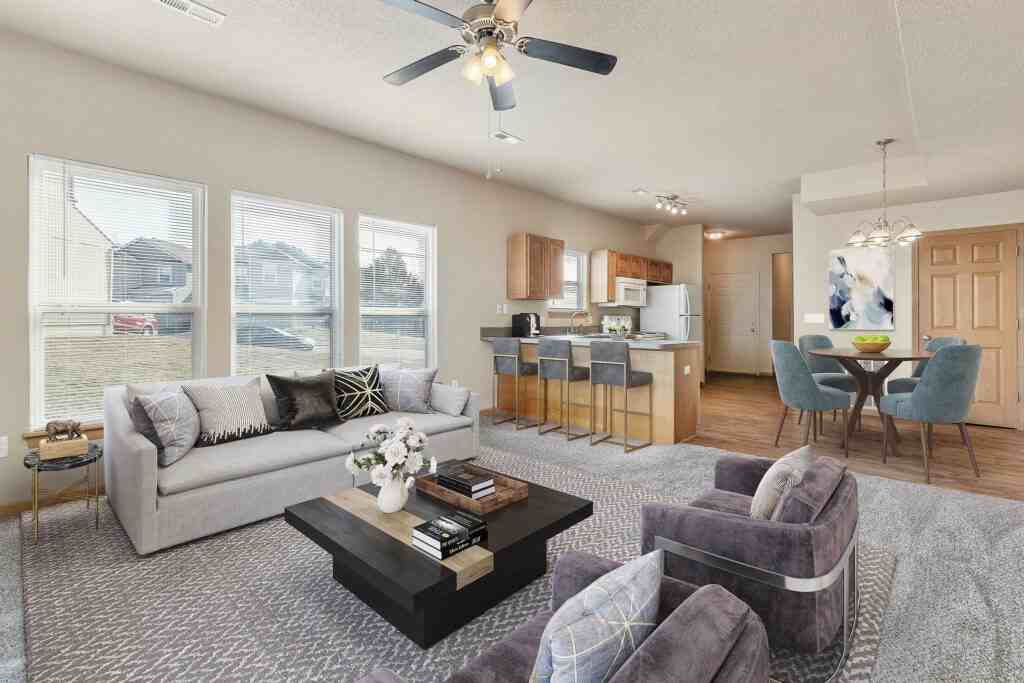 10331 I-435 & Leavenworth Rd - Photo 6 of 12