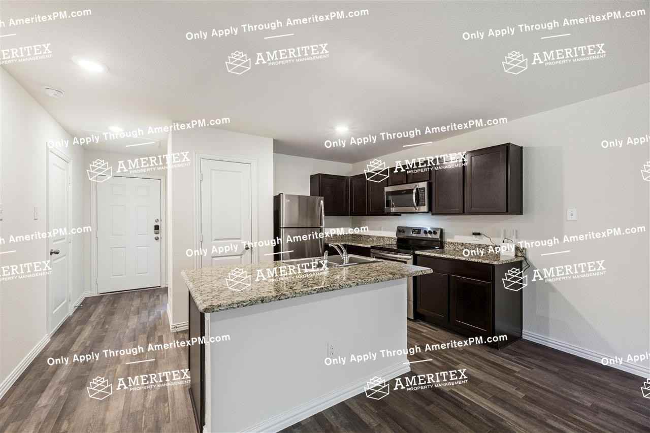 1007 Dawson St - Photo 3 of 22