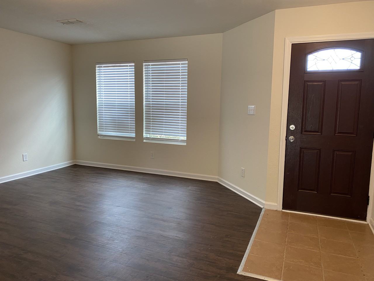 3071 Lakeland Dr - Photo 7 of 41